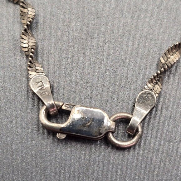VTG HAN Sterling Silver Twisted Chain Necklace 18" 925 Italy Designer 2mm - Picture 4 of 9